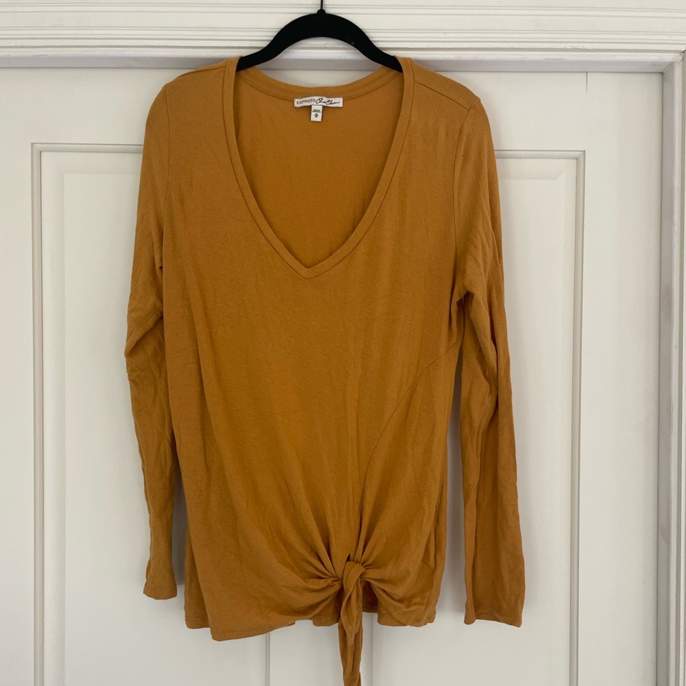 Express long sleeve tie top
